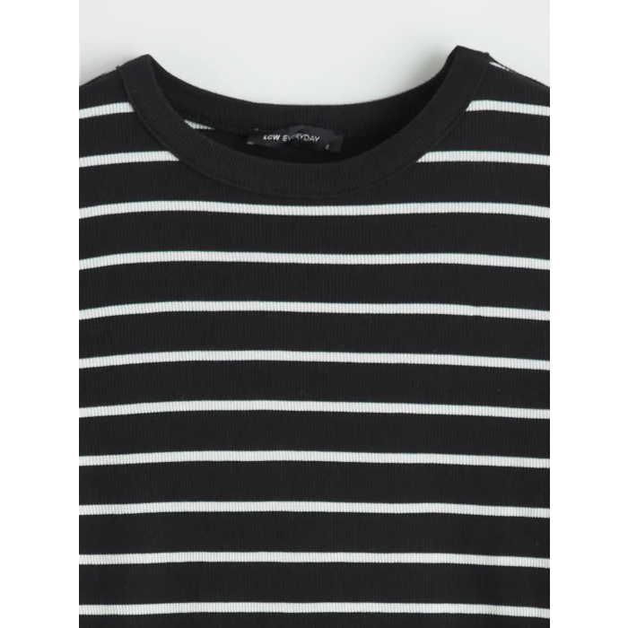 LCWAIKIKI Basic Siyah Bisiklet Yaka Çizgili Kadın Body