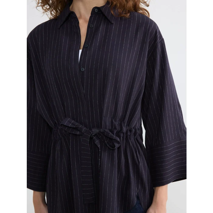 LCWAIKIKI Classic Lacivert Çizgili Bağlamalı Oversize Kadın Gömlek