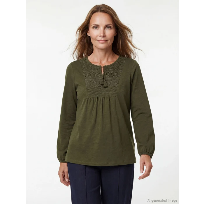 LCW Grace Yeşil Bağlamalı Yaka Nakışlı Bluz