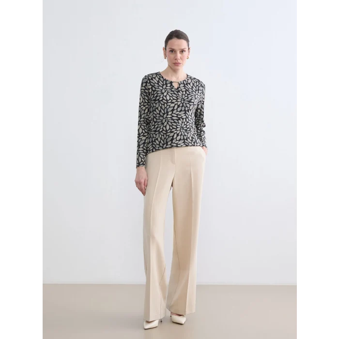 LCW Grace Siyah Bisiklet Yaka Desenli Bluz