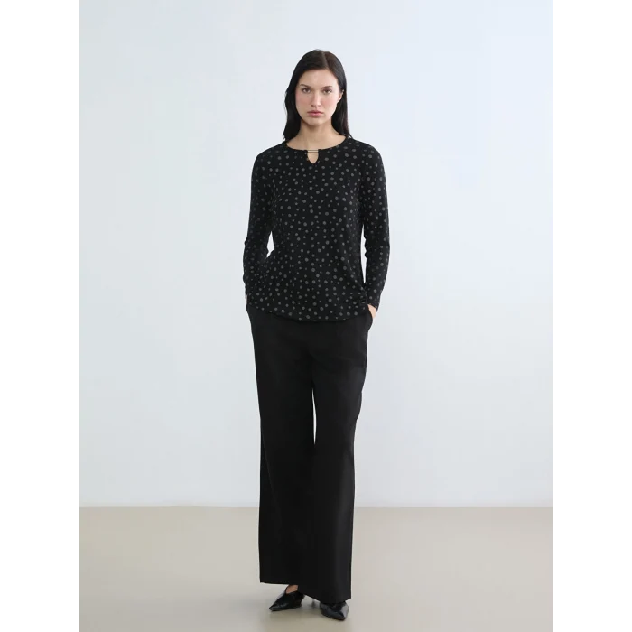 LCW Grace Siyah Bisiklet Yaka Desenli Bluz