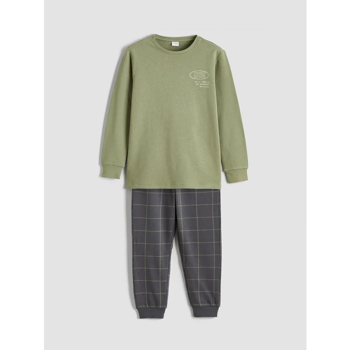 LCW Kids Yeşil New York Baskılı Erkek Çocuk Pijama Takımı