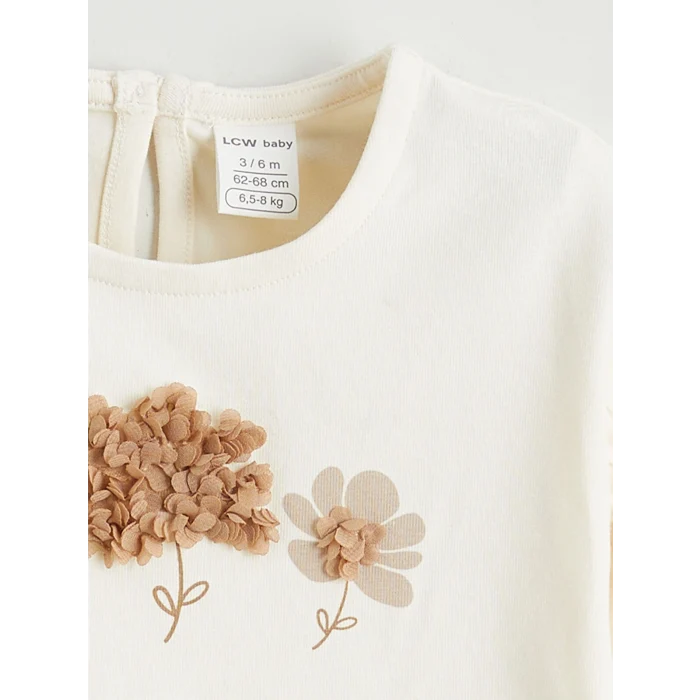 LCW baby Ekru Çiçek Baskılı Kız Bebek Tişört ve Eşofman Alt Takım