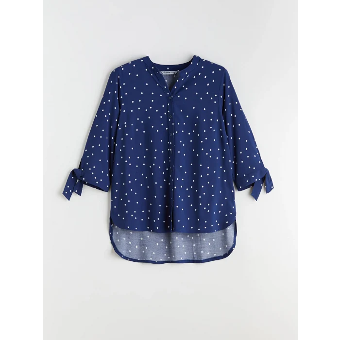 LCW Grace Lacivert Kaçık Yaka Puantiyeli Bluz