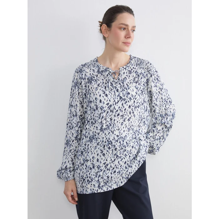 LCW Grace Ekru Bağlamalı Yaka Desenli Bluz