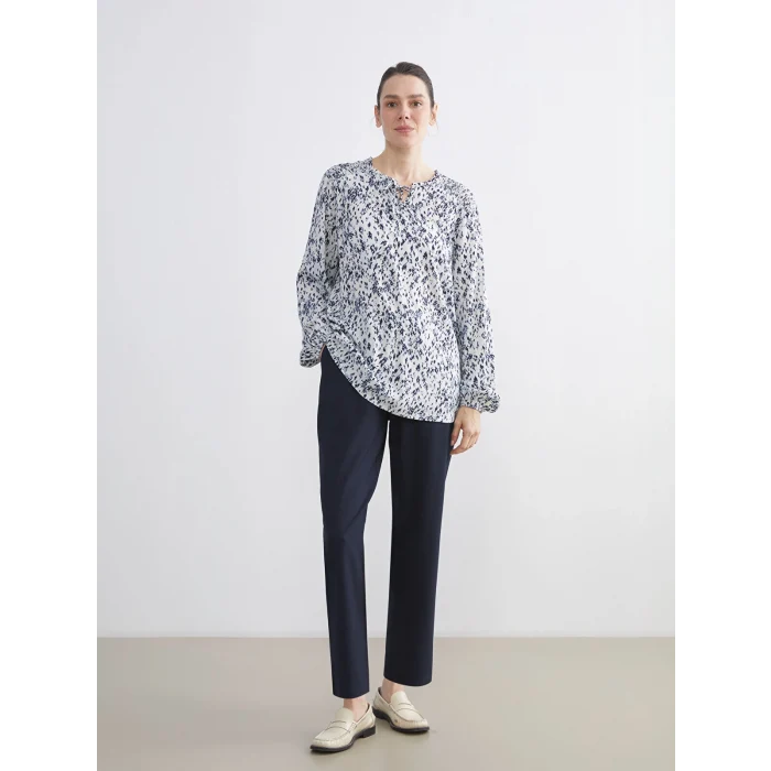 LCW Grace Ekru Bağlamalı Yaka Desenli Bluz