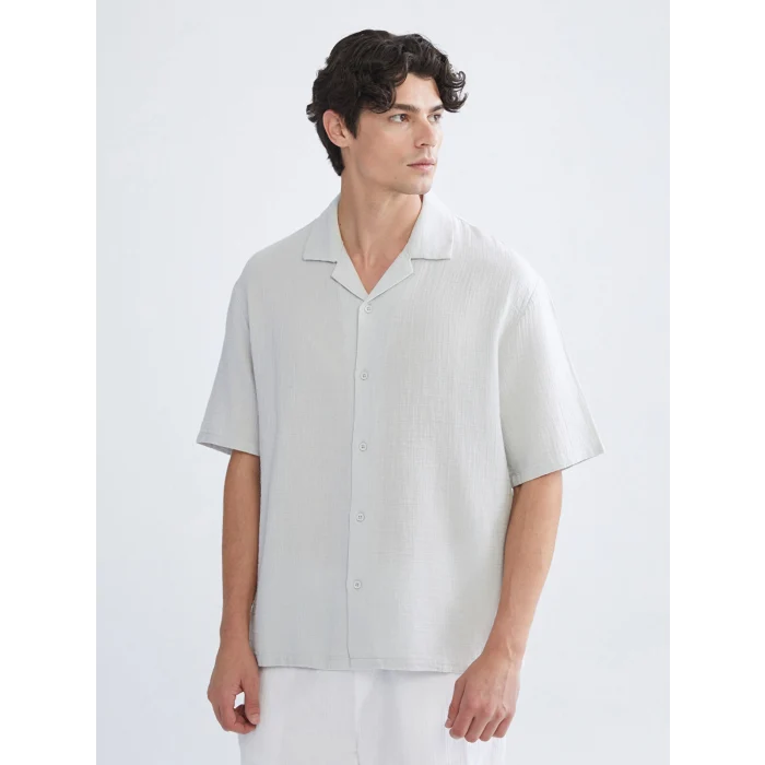 XSIDE Gri Rahat Kalıp Resort Yaka Kısa Kollu Müslin Erkek Gömlek