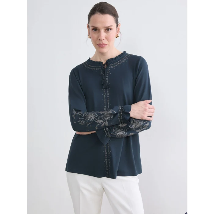 LCW Grace Lacivert Bağlama Yaka Fırfırlı Desenli Bluz