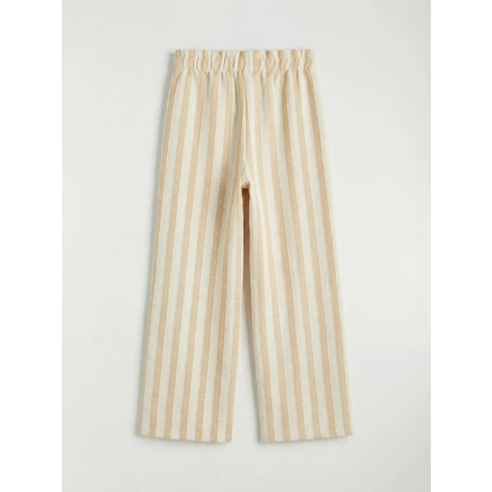 LCW Kids Ekru Bisiklet Yaka Baskılı Kız Çocuk Tişört ve Pantolon