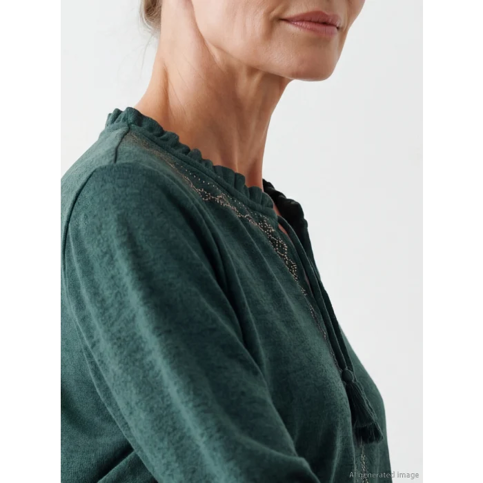 LCW Grace Yeşil Bağlamalı Yaka Desenli Bluz