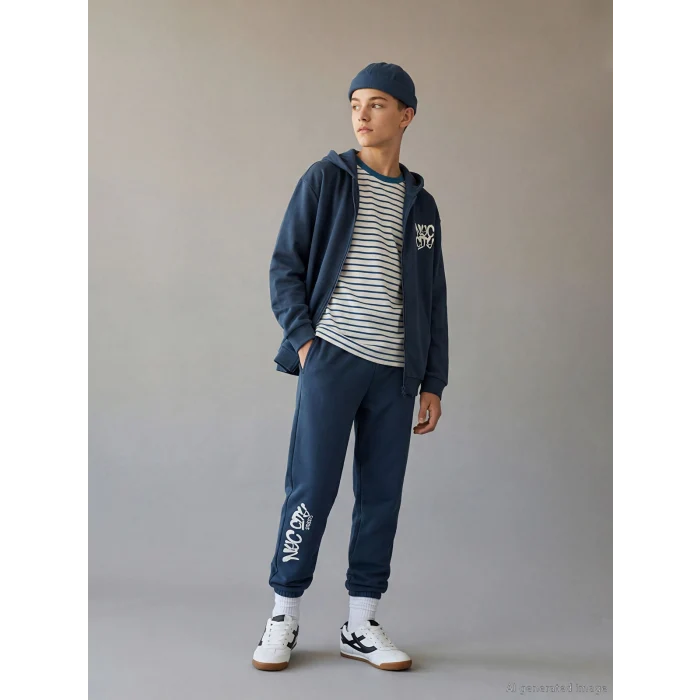 LCW Kids Lacivert NYC Baskılı Erkek Çocuk Jogger Eşofman Altı