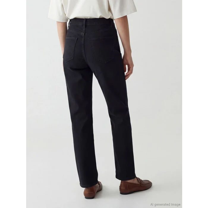 LCW Jeans Siyah Mom Fit Kadın Jean Pantolon