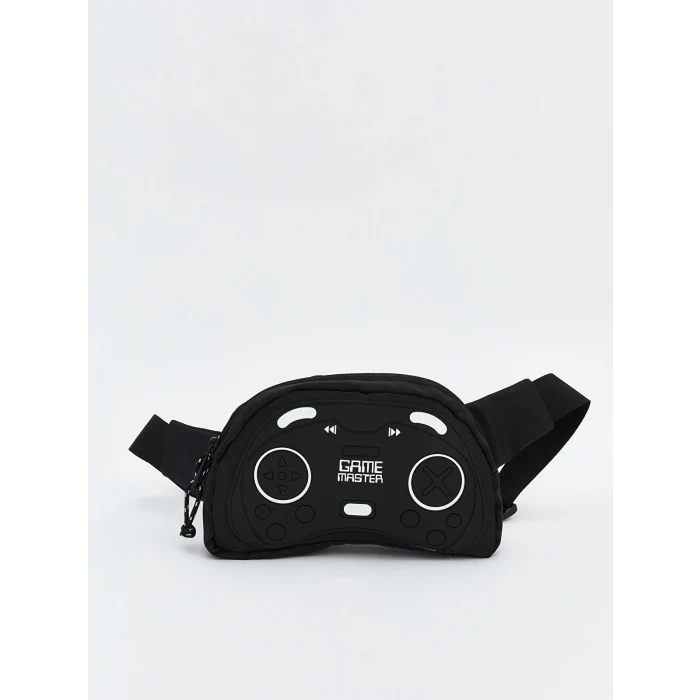 LCW ACCESSORIES Siyah Oyun Konsolu Figürlü Erkek Çocuk Göğüs Çantası