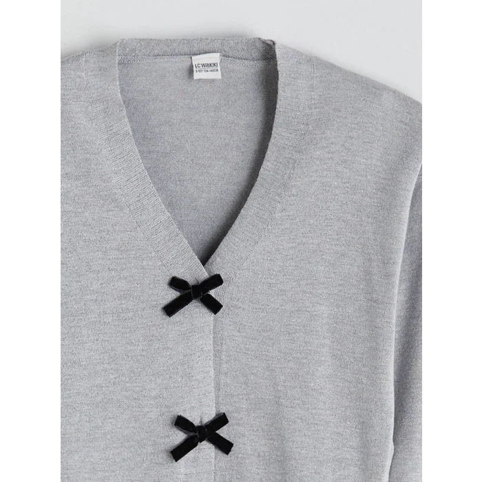 LCW Kids Gri V Yaka Fiyonk Detaylı Kız Çocuk Triko Hırka