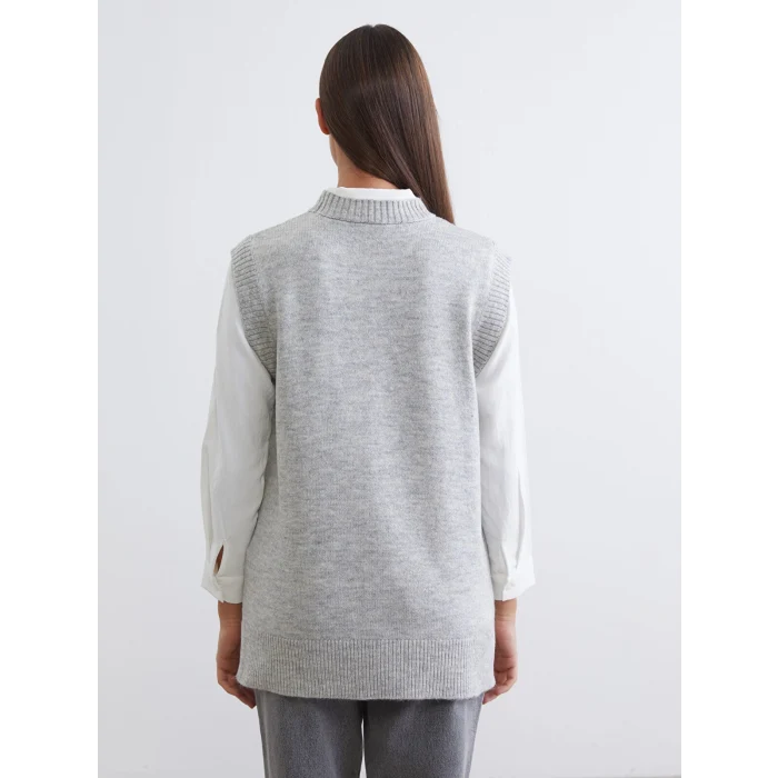 LCW Modest Gri Bisiklet Yaka Nakışlı Kadın Triko Süveter