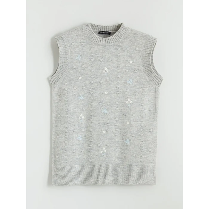 LCW Modest Gri Bisiklet Yaka Nakışlı Kadın Triko Süveter