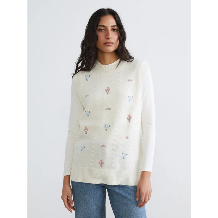 LCW Modest Bej Bisiklet Yaka Nakışlı Kadın Triko Süveter