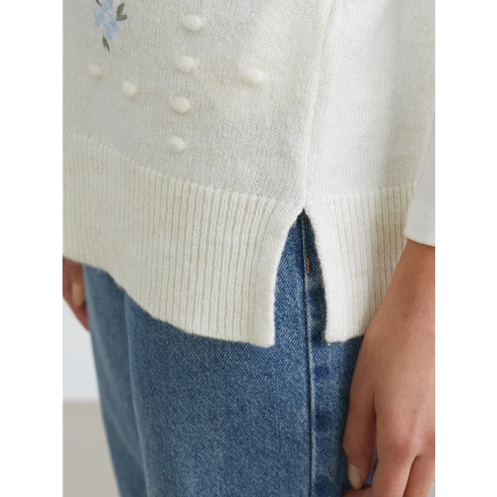 LCW Modest Bej Bisiklet Yaka Nakışlı Kadın Triko Süveter