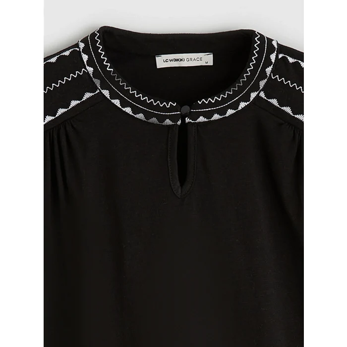 LCW Grace Siyah Hakim Yaka Nakışlı Bluz