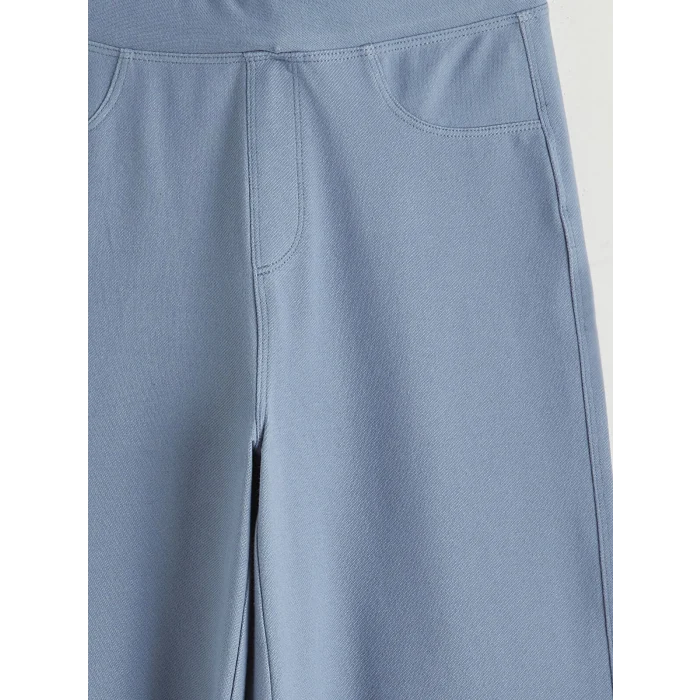 LCW Kids Lacivert Denim Görünümlü Geniş Paça Kız Çocuk Eşofman Altı