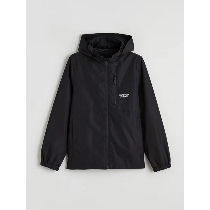 LCW Kids Siyah Su İtici Kapüşonlu Erkek Çocuk Mont