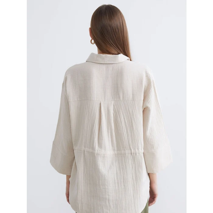 LCWAIKIKI Classic Bej Bağlamalı Dokulu Kadın Müslin Gömlek