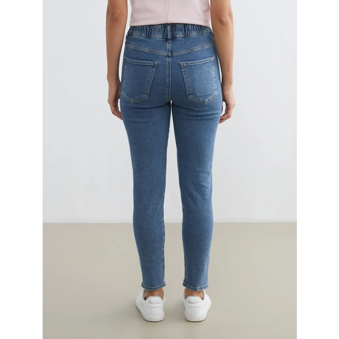 LCWAIKIKI Classic İndigo Yüksek Bel Slim Mom Kadın Jean Pantolon