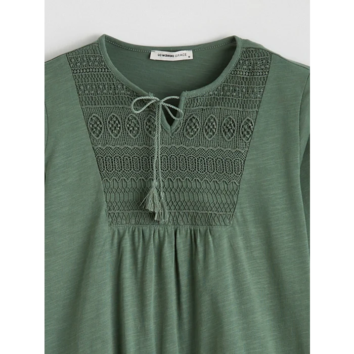 LCW Grace Yeşil Bağlamalı Yaka Nakışlı Bluz