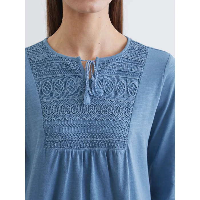 LCW Grace Mavi Bağlamalı Yaka Nakışlı Bluz