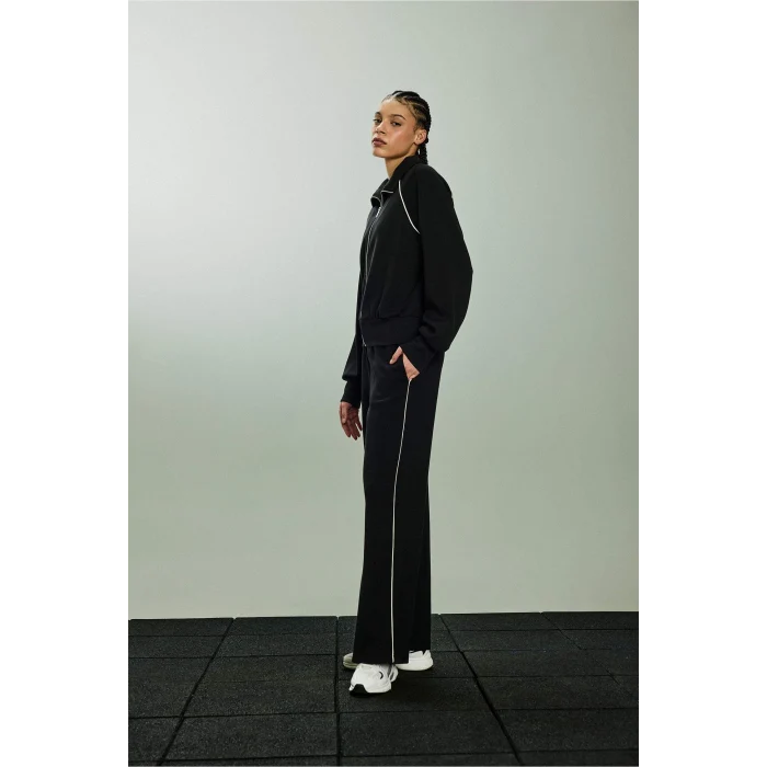 Defacto D7128AXBK81 Siyah Wide Leg Geniş Paça Standart Boy Modal Sporcu Pantolon