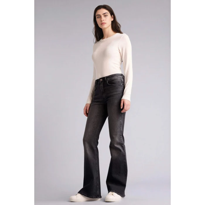 Defacto G8879AXNM40 Siyah Mıa Flare Fıt Yüksek Bel Jean Pantolon