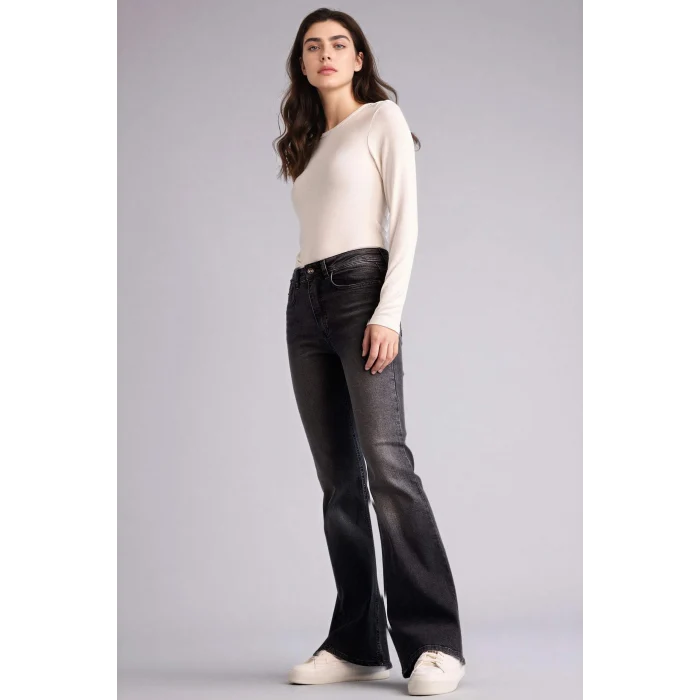 Defacto G8879AXNM40 Siyah Mıa Flare Fıt Yüksek Bel Jean Pantolon