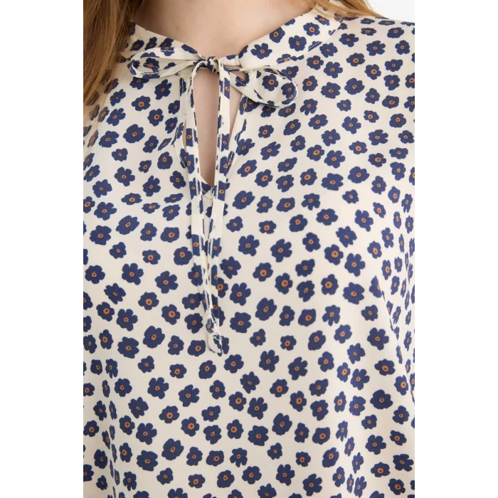 Defacto N1809AZNV253 Lacivert Regular Fit Desenli Bluz