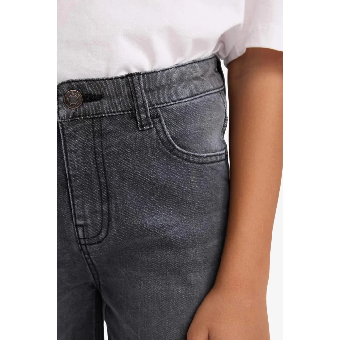 Defacto F8432A8NM40 Siyah Straight Fit Düz Paça Jean Pantolon Erkek Çocuk