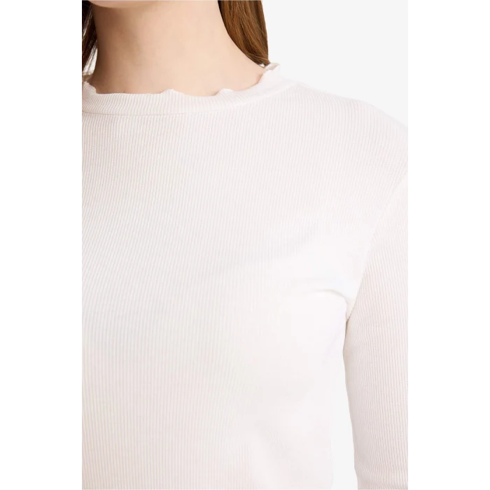 Defacto B2389AXER105 Ekru Fitilli Kaşkorse Basic Tişört