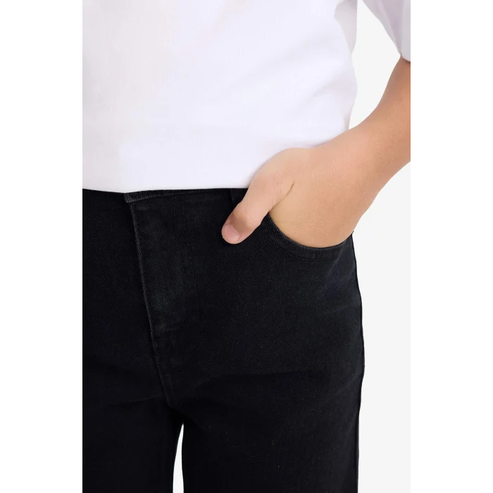 Defacto B5445A8NM40 Siyah Straight Fit Standart Paça Basic Düz Jean Pantolon Erkek Çocuk