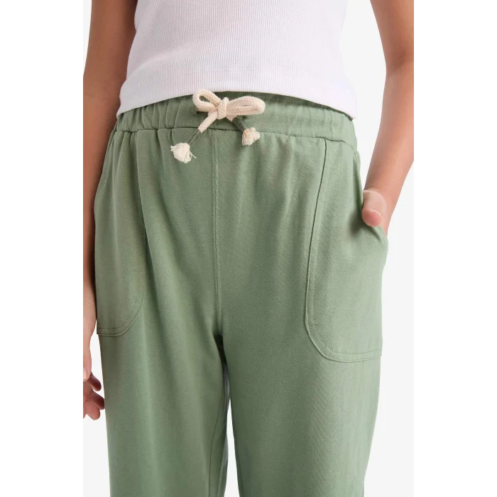 Defacto Z8779A6GN425 Yeşil Beli Lastikli Cepli Jogger Eşofman Altı Kız Çocuk