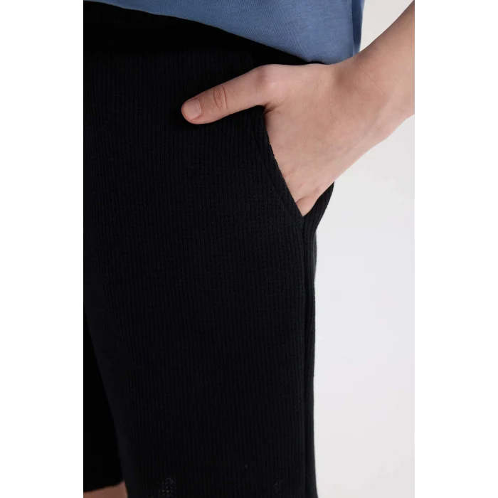 Defacto E6891A8BK27 Siyah Waffle Şort Erkek Çocuk