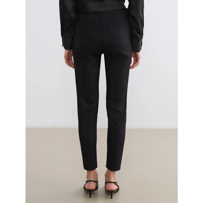 LCWAIKIKI Classic Siyah Slim Fit Kadın Jean Pantolon