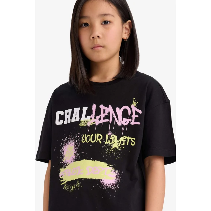 Defacto E0386A8BK81 Siyah Oversize Geniş Kalıp Bisiklet Yaka Baskılı Kısa Kollu Tişört Kız Çocuk