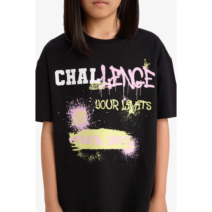 Defacto E0386A8BK81 Siyah Oversize Geniş Kalıp Bisiklet Yaka Baskılı Kısa Kollu Tişört Kız Çocuk