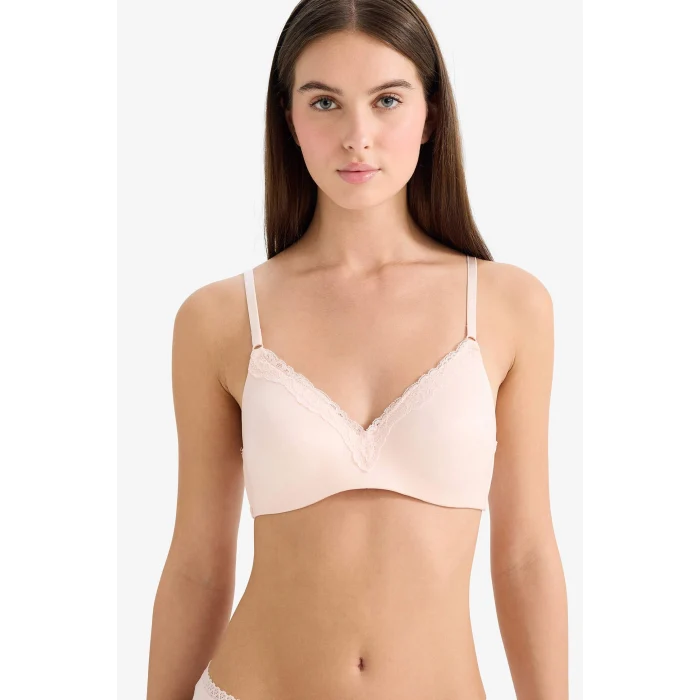 Defacto G4698AXPN675 Pembe Dantel Detaylı Saten Kaplı Pedli Balensiz Tişört Bra