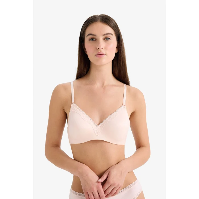 Defacto G4698AXPN675 Pembe Dantel Detaylı Saten Kaplı Pedli Balensiz Tişört Bra