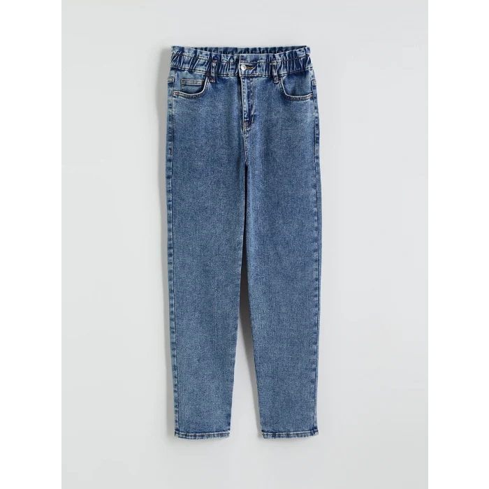 LCWAIKIKI Classic Mavi Beli Lastikli Slim Mom Kadın Jean Pantolon