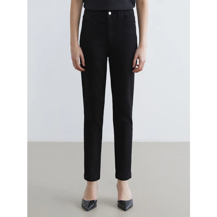 LCWAIKIKI Classic Siyah Beli Lastikli Slim Mom Kadın Jean Pantolon