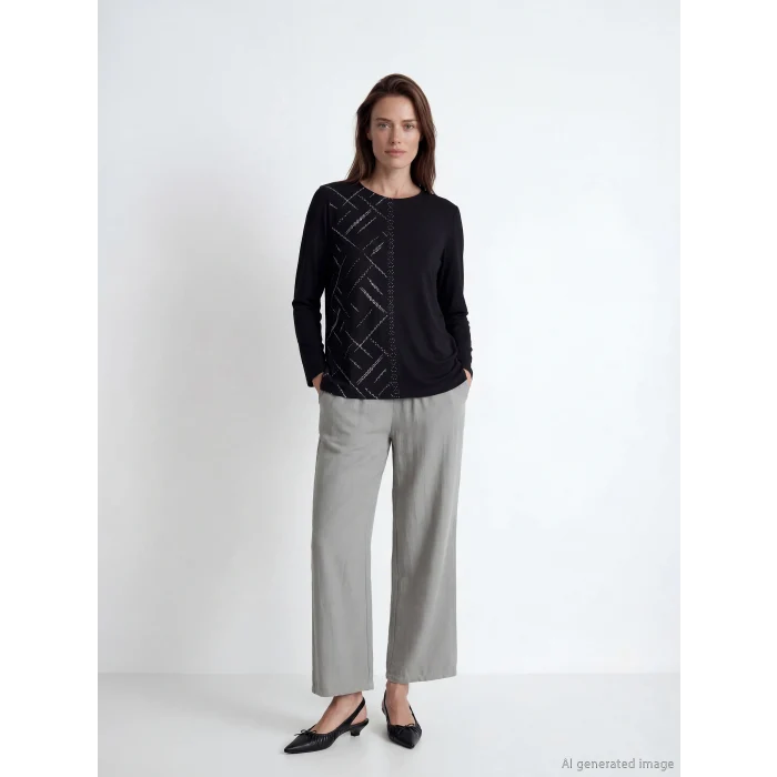 LCW Grace Siyah Bisiklet Yaka Taşlı Bluz