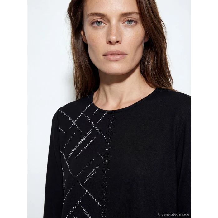 LCW Grace Siyah Bisiklet Yaka Taşlı Bluz