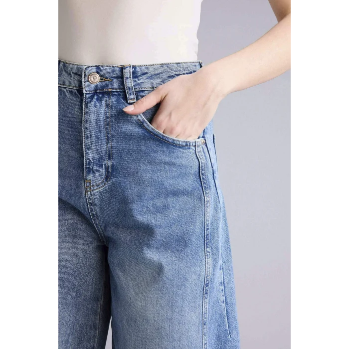Defacto G8837AXNM28 Mavi Wıde Leg Normal Bel Jean Yıkamalı Pantolon