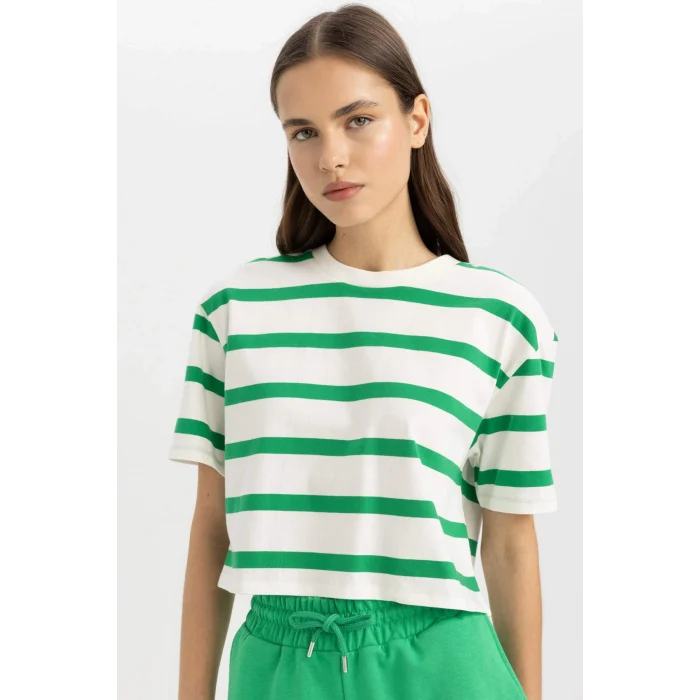 Defacto C6199AXGN689 Yeşil Boxy Fit Çizgili Bisiklet Yaka Kısa Kollu Tişört