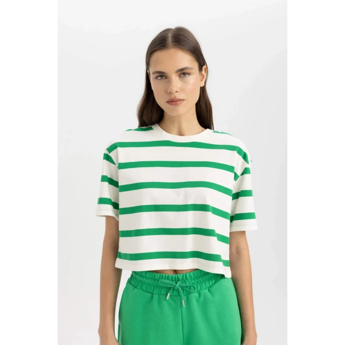 Defacto C6199AXGN689 Yeşil Boxy Fit Çizgili Bisiklet Yaka Kısa Kollu Tişört